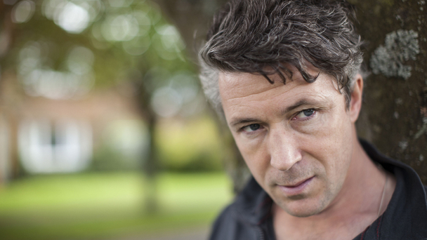 I Draw Slow –&nbsp;Valentine