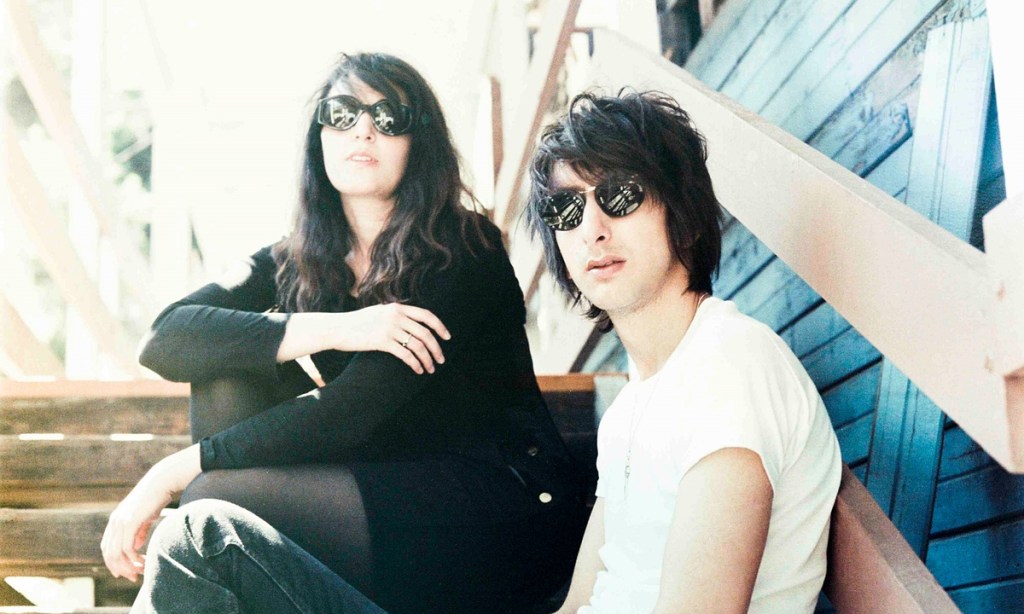 Press Play | Cat’s Eyes release the epic ‘Chameleon Queen’