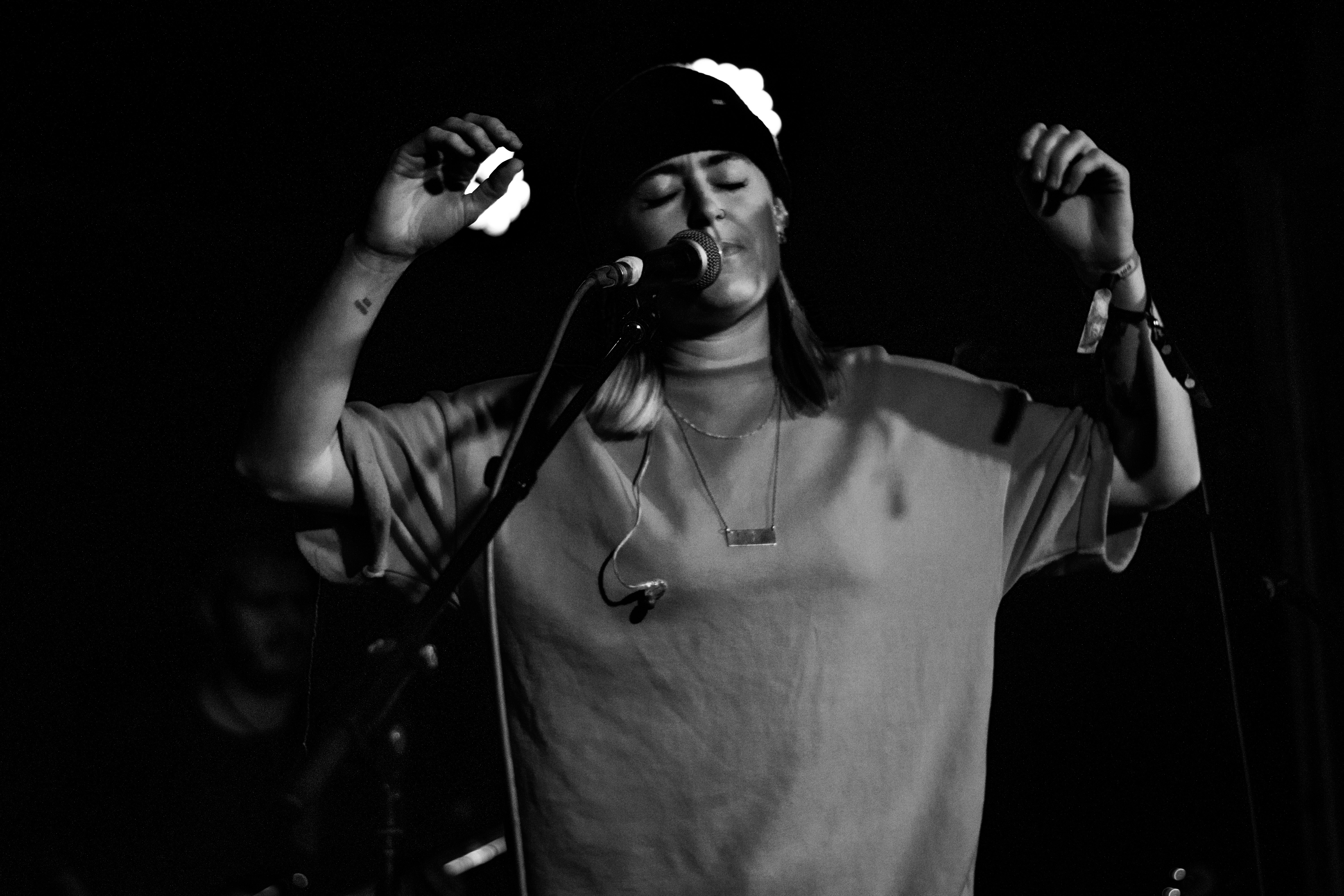 Dreaming of Jupiter Mnásome Workman's Club (photo by Stephen White) 1