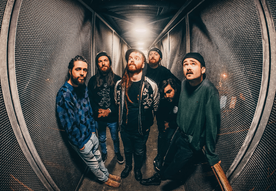 “I was trying to bottle that feeling of being somewhere between hyper sincerity and exaggerated hyperbole” Thumper talk to TLMT about their new single ‘Topher&nbsp;Grace’