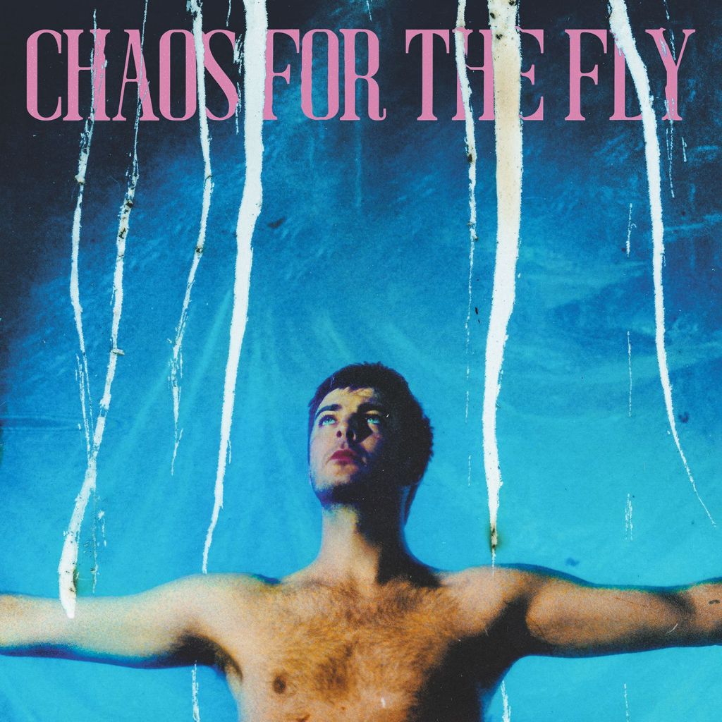 Review | “There’s violent and rough expressionism at its heart” Grian Chatten – Chaos For The&nbsp;Fly